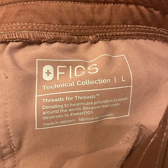 Pink set. - Picture 3 of 4